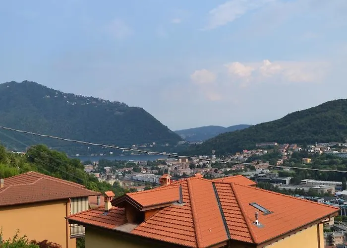 Apartament Comova