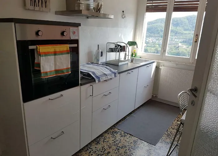 Comova Apartament *